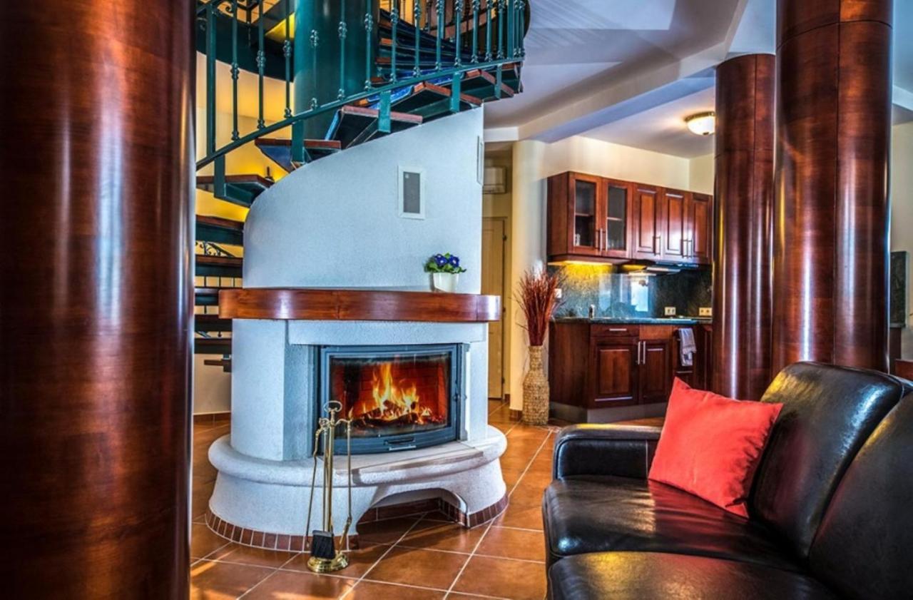 Hotel Forest Hills Zirc Zewnętrze zdjęcie