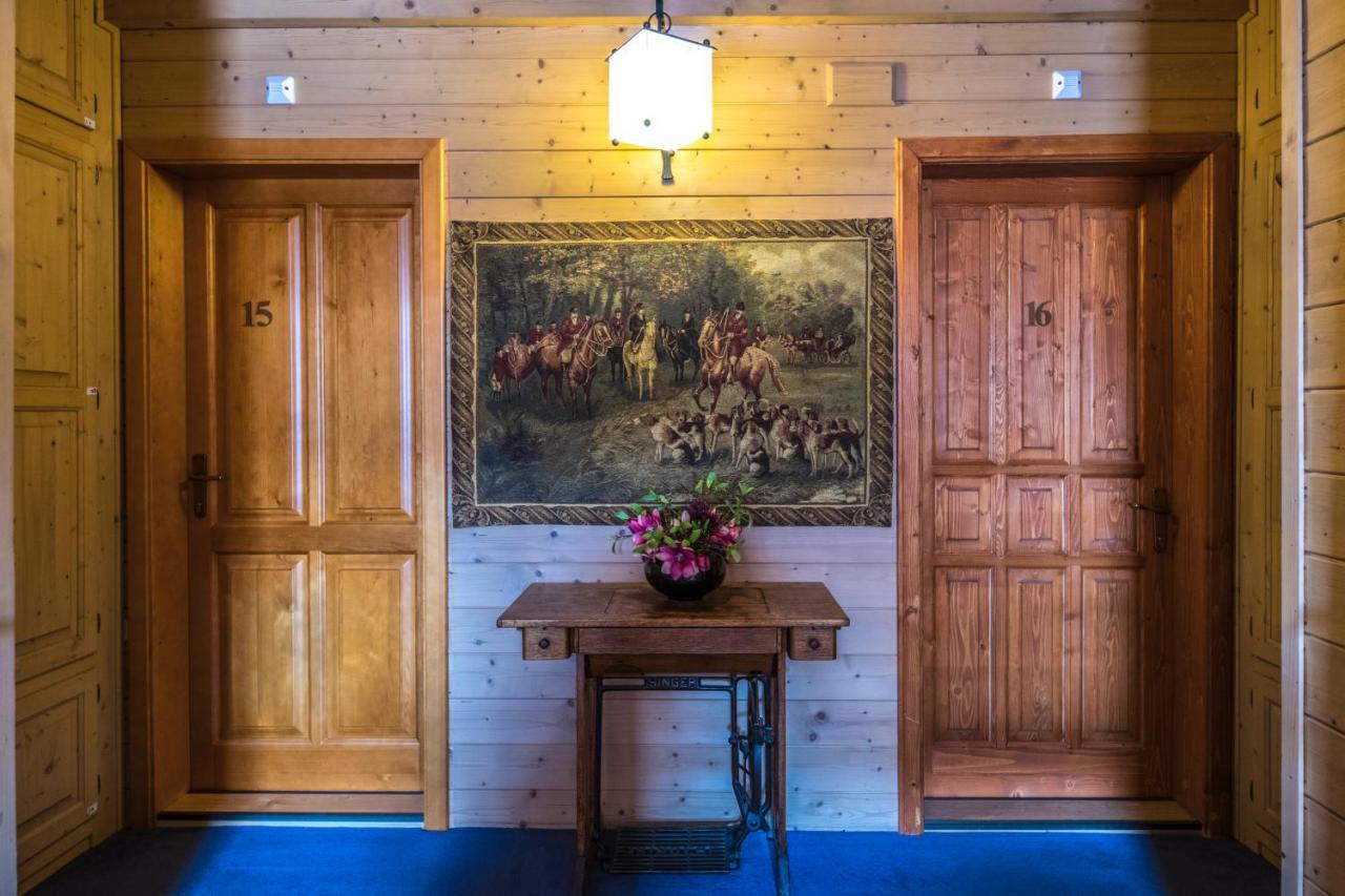 Hotel Forest Hills Zirc Zewnętrze zdjęcie