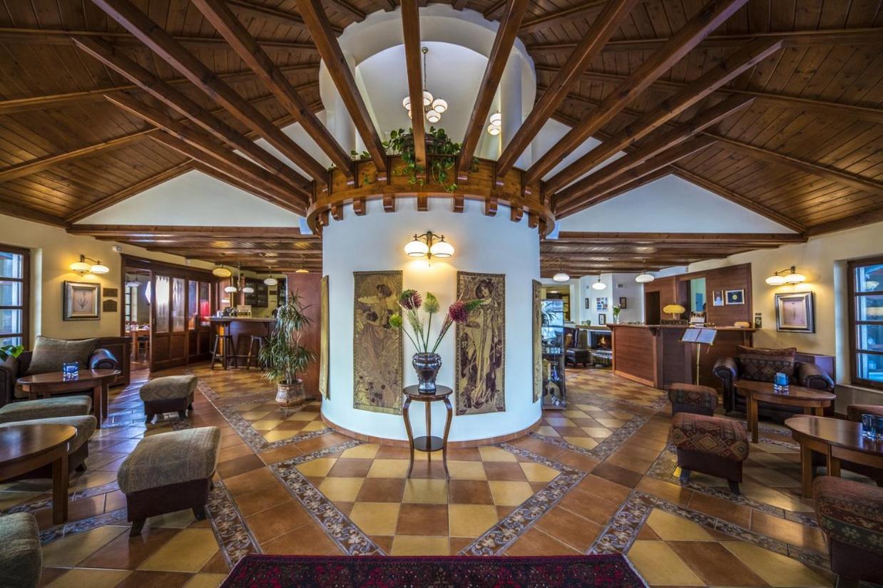 Hotel Forest Hills Zirc Zewnętrze zdjęcie