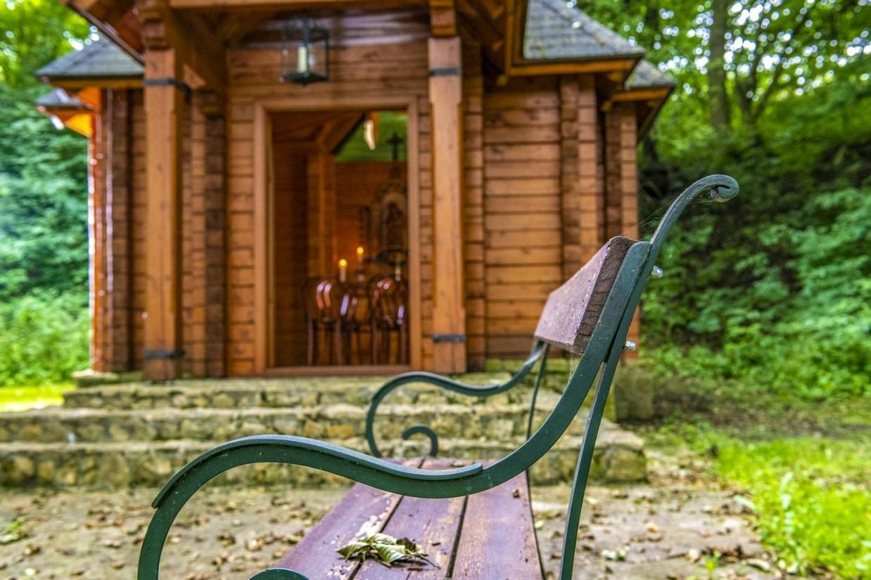 Hotel Forest Hills Zirc Zewnętrze zdjęcie