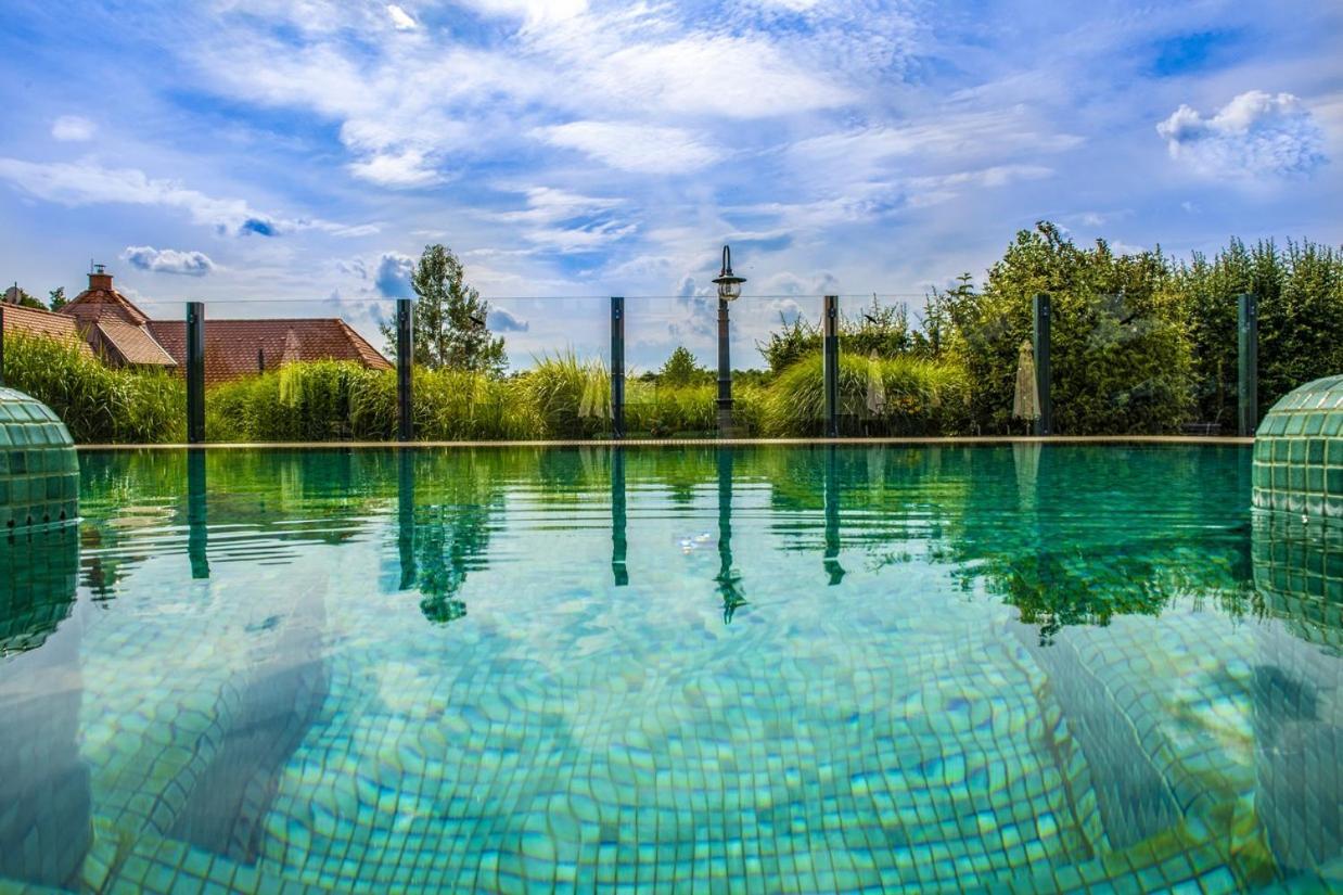 Hotel Forest Hills Zirc Zewnętrze zdjęcie